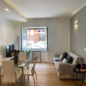  Appartamento Gramsci 2 - Cozy Near Sempione Park!